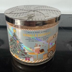 Bath & Body Works Vanilla Eggnog Candle